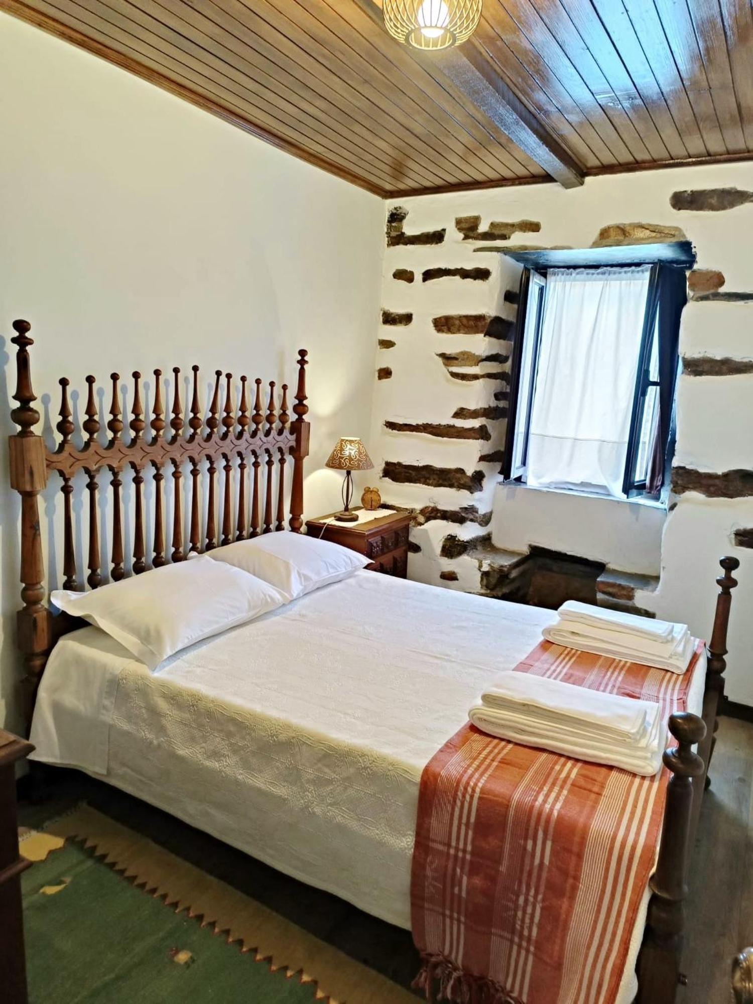 Casa Dos Avos 23 Villa Кастро Дайре Екстериор снимка