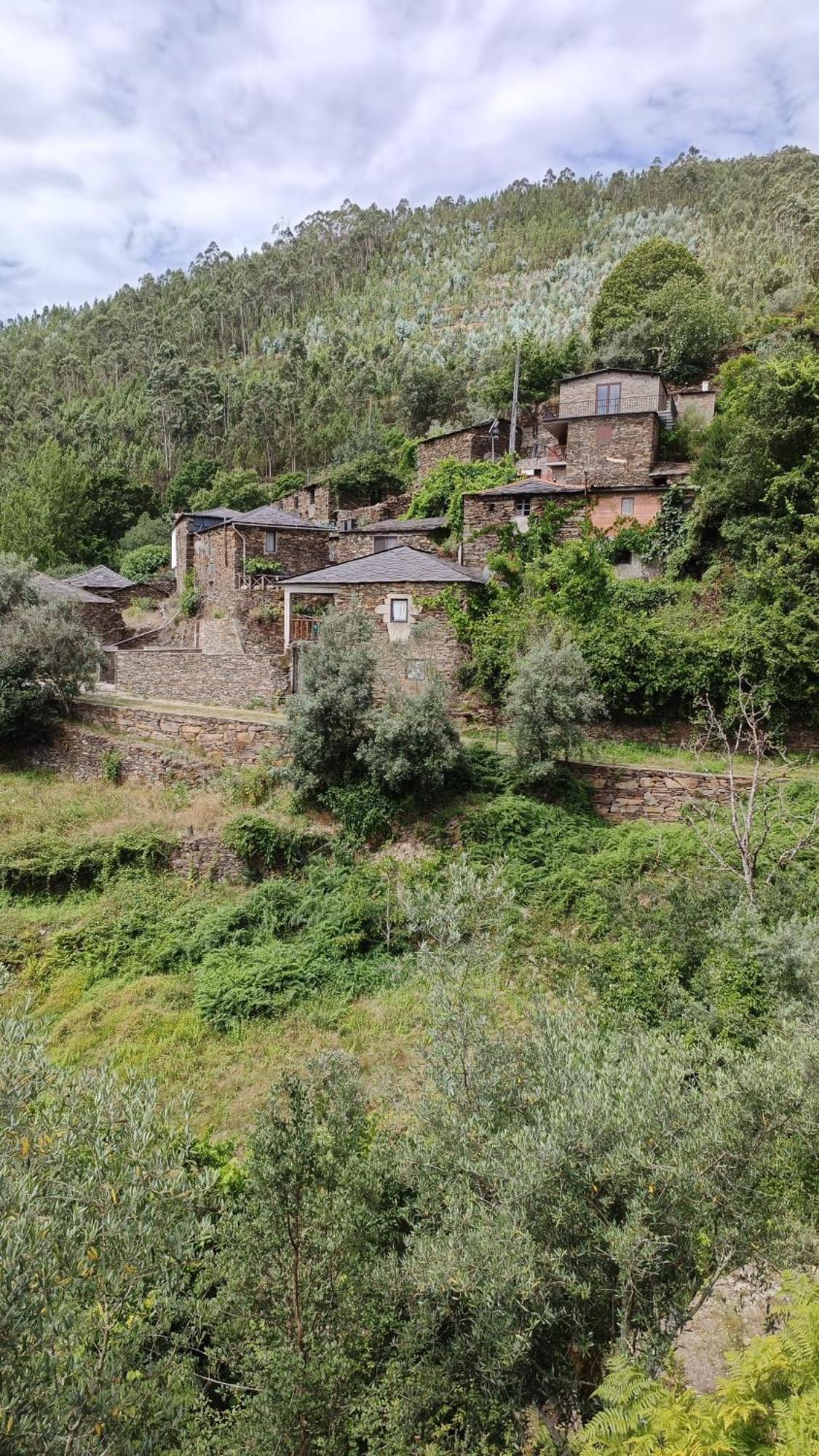 Casa Dos Avos 23 Villa Кастро Дайре Екстериор снимка